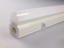 Ledvance Lin. Comp.Switch LED-Lichtleiste 8W, 3000K, Mit Schalter, 600mm -Lampengeschäft 3deba9cf6519190a906f9cd3ba49a84aa2a1a96c scaled