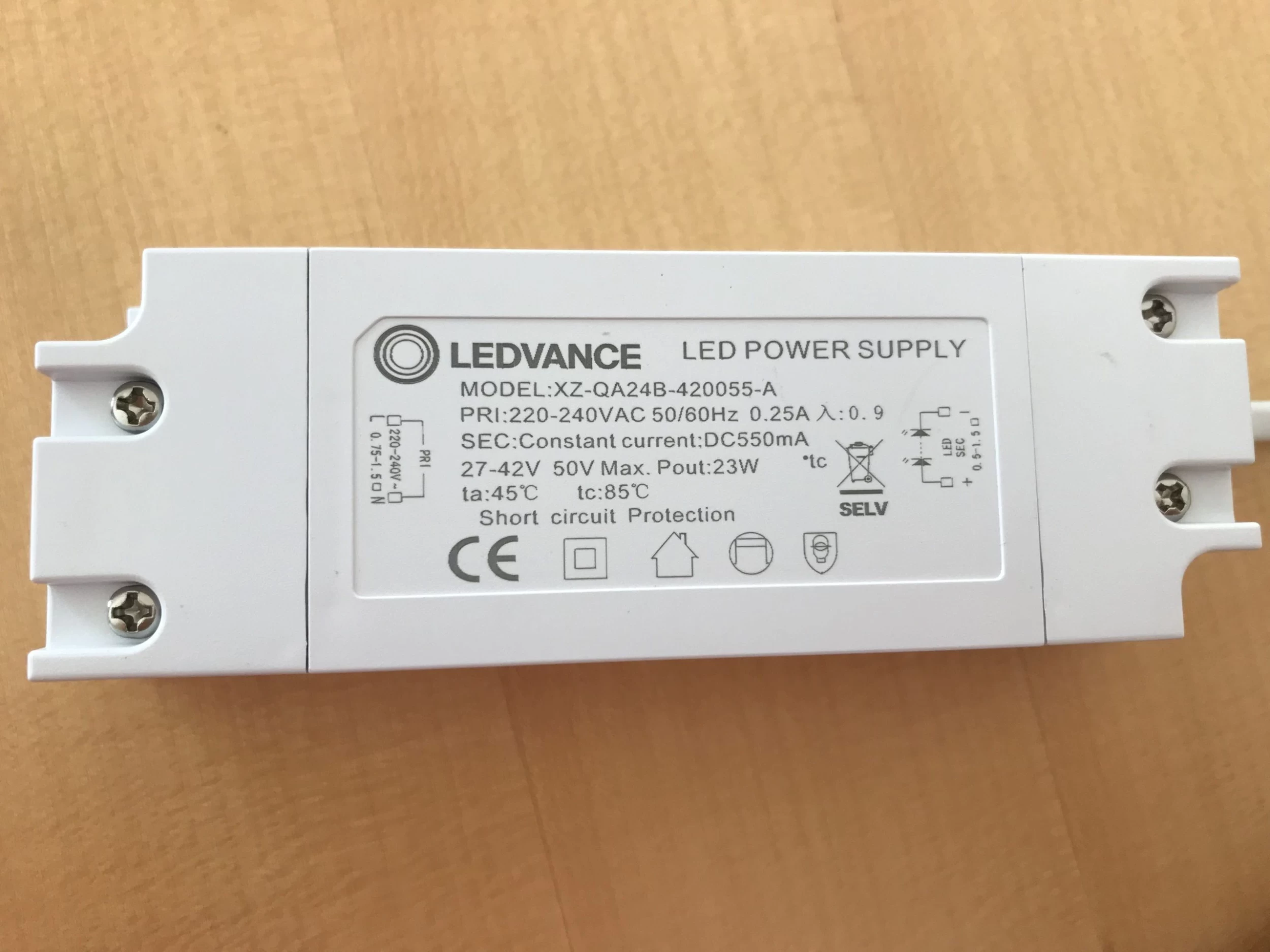 LEDVANCE Downlight 25W, Tageslicht, Nicht Dimmbar, Für Ø200mm, IP44 5 LEDVANCE Downlight 25W, Tageslicht, Nicht Dimmbar, Für Ø200mm, IP44 – Bild 5