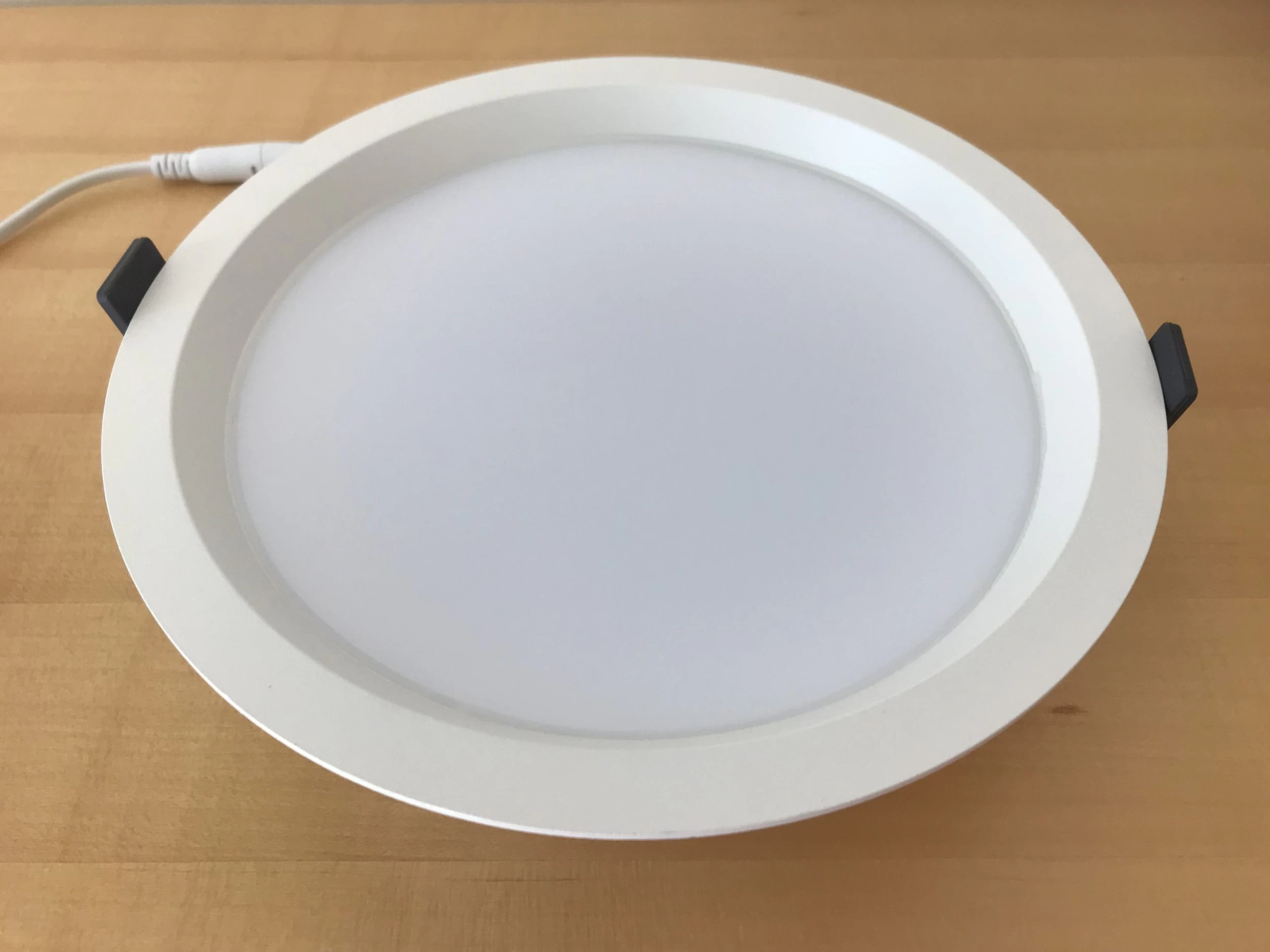 LEDVANCE Downlight 25W, Tageslicht, Nicht Dimmbar, Für Ø200mm, IP44 3 LEDVANCE Downlight 25W, Tageslicht, Nicht Dimmbar, Für Ø200mm, IP44 – Bild 3